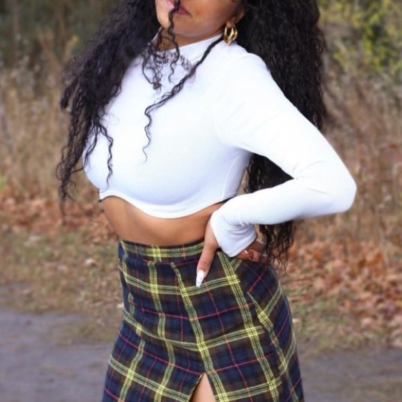 H&M mock neck crop - Picture 2 of 3